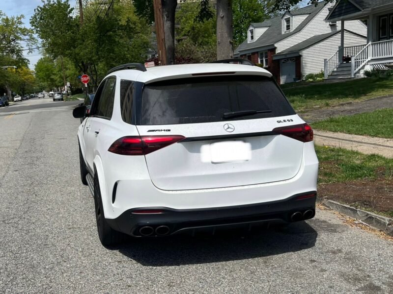 Mercedes-Benz GLE 53 AMG – Luxury Performance SUV